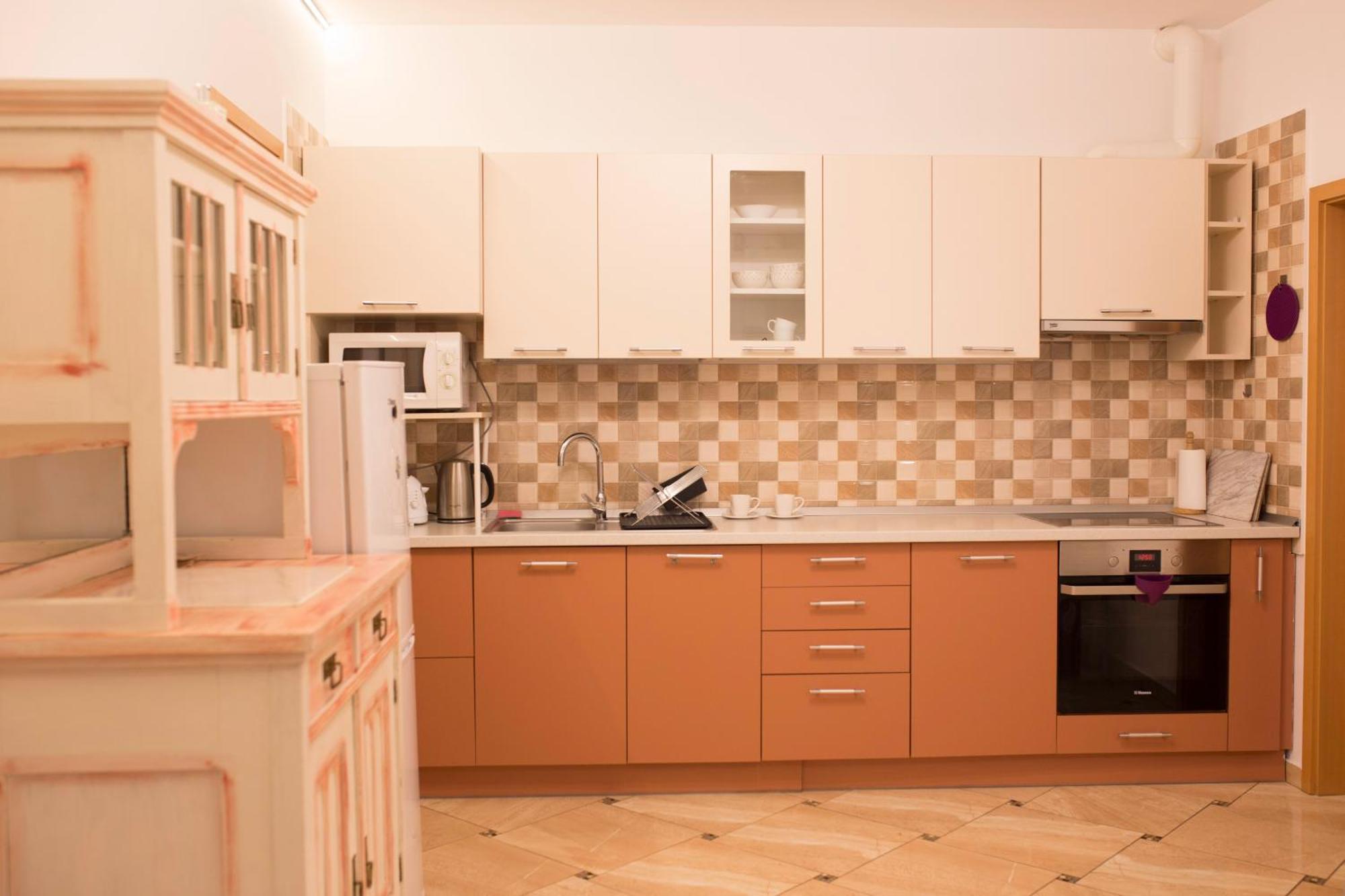 Seek And Hide - Ilse'S Hideaway Brasov Exterior photo